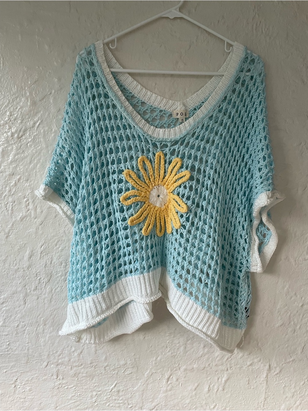 POL blue open knit crochet top yellow flower detail domain sleeves; size S